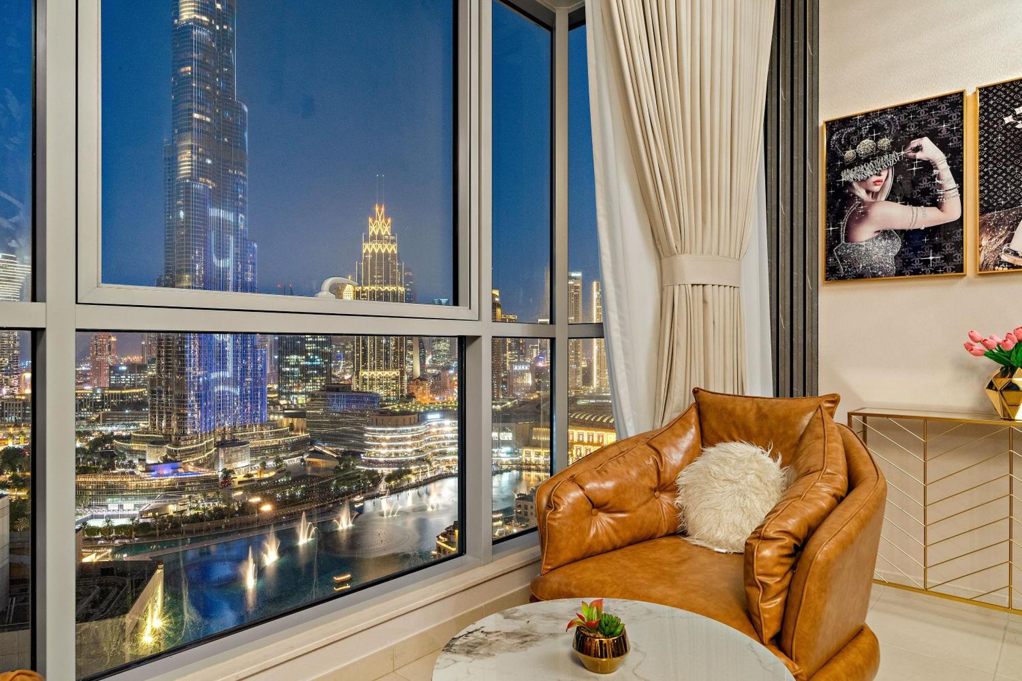 Ace Luxe, 2br, Downtown, Burj Khalifa & Fountain View, 5 Mins Walk To Mall Apartment *